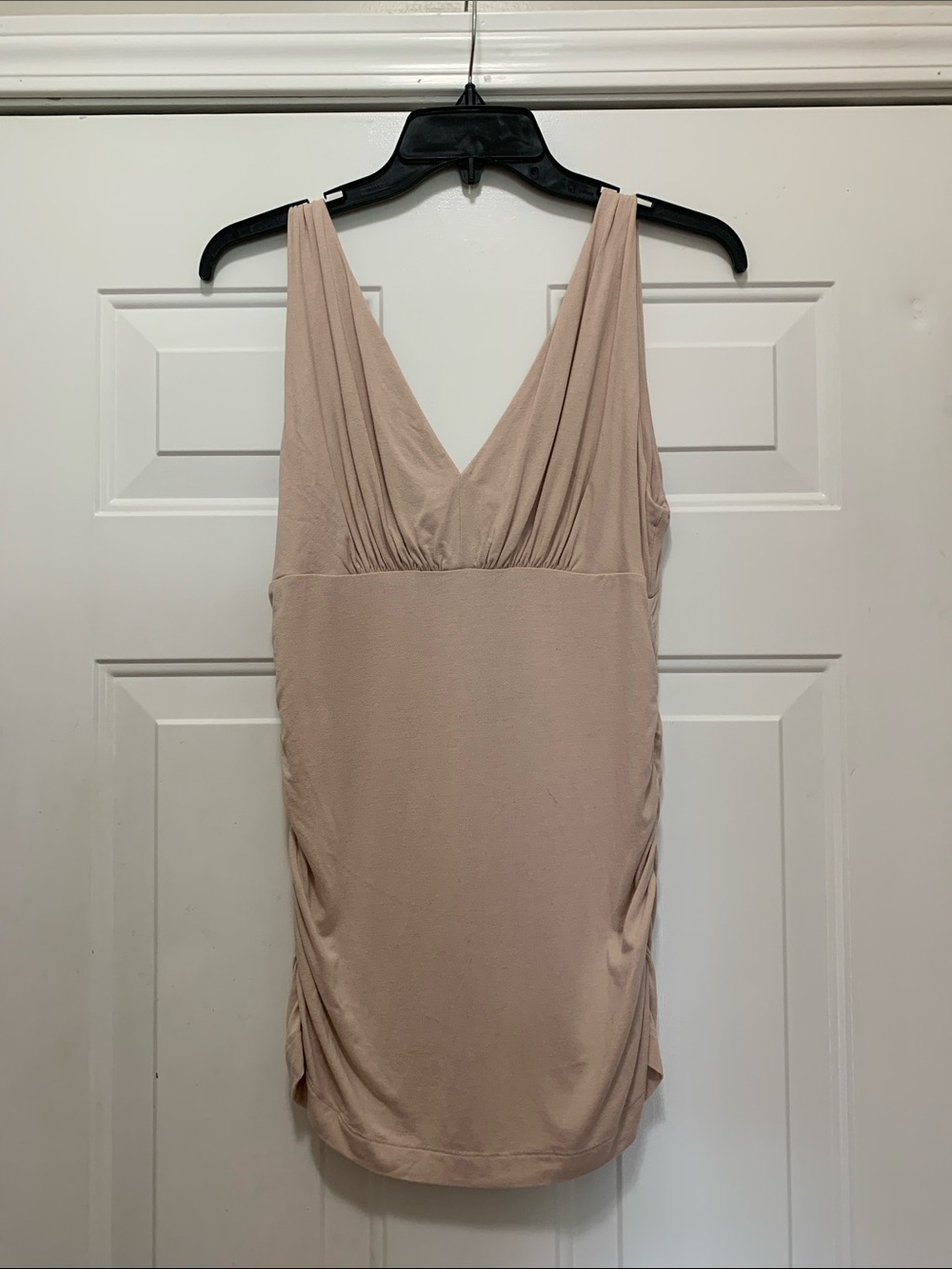3/$15 CAbi Blush V-Neck Ruched Top Size Medium